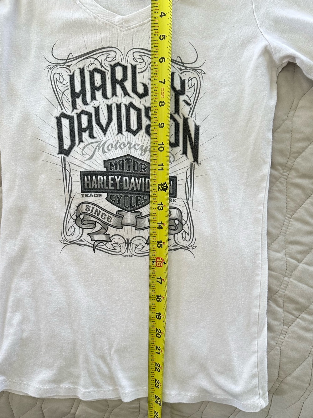 Harley-Davidson Women’s White Black Long Sleeve V-Neck Shirt Biker Streetwear Sm - Picture 9 of 9